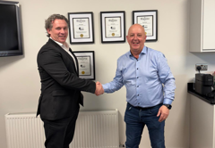 mobile lifting trolley, material lift, trolley lifter, hydraulic lifting trolley, heavy lifting trolley, electric lifters